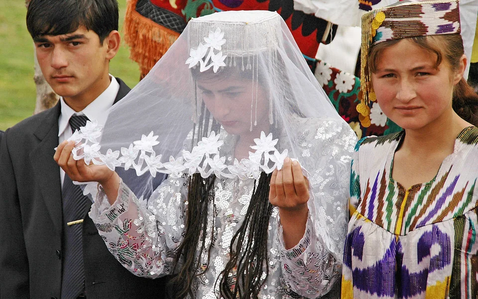 Ранние браки в узбекистане