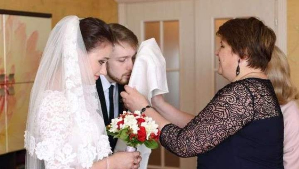 Благословение дочери перед свадьбой