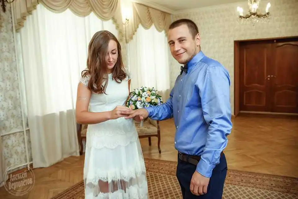 Артур Смольянинов И Дарья Мельникова Свадьба Фото