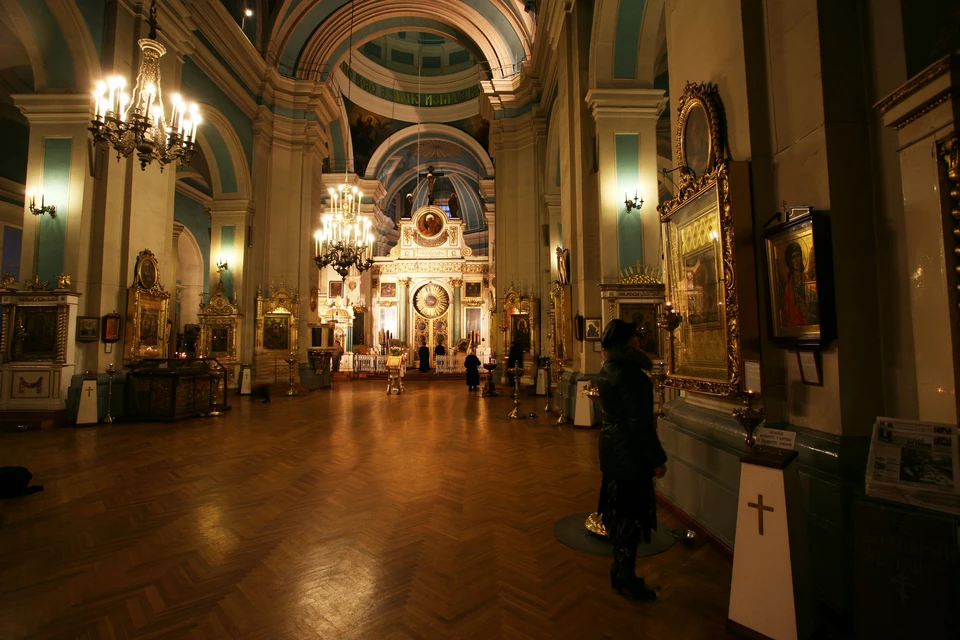 Собор святого равноапостольного князя владимира в санкт-петербурге