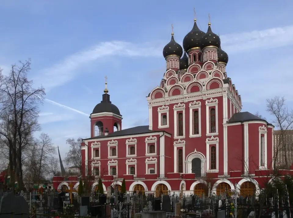 Церковь тихвинской иконы божией матери в москве