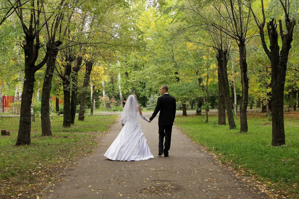 Парк белинского пенза свадебная фотосессия