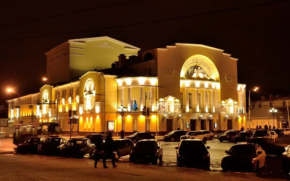 Волковский театр ярославль