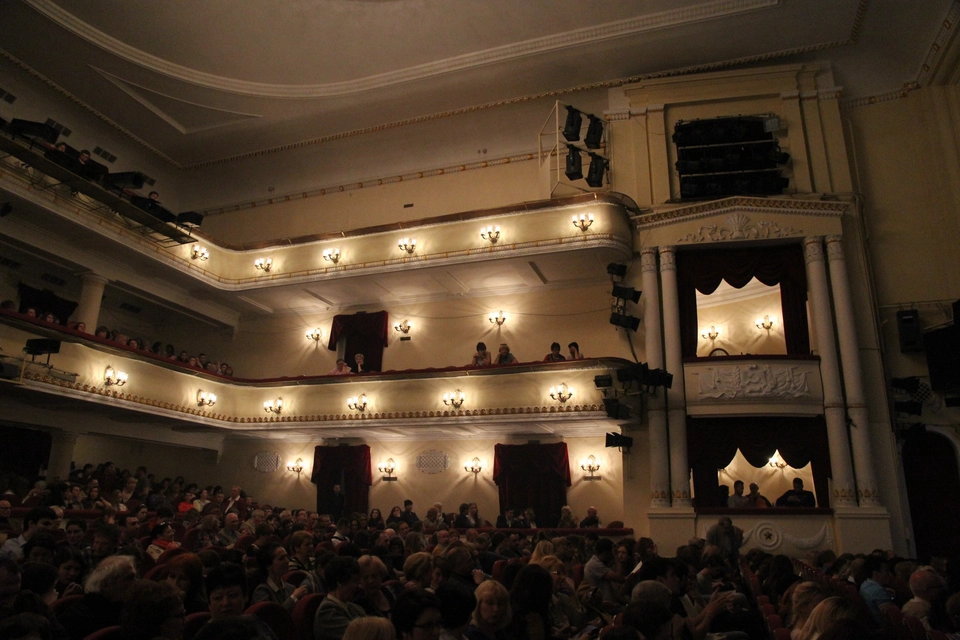 Театр пушкина зал