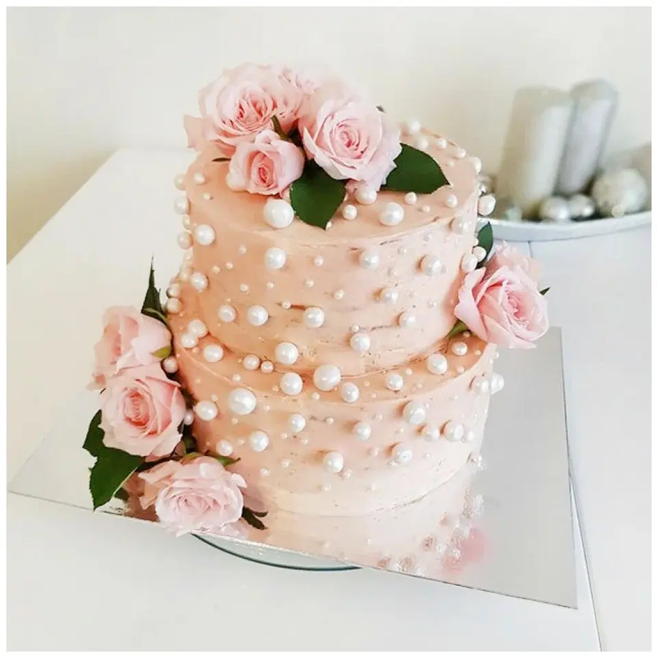 Свадебный торт розы