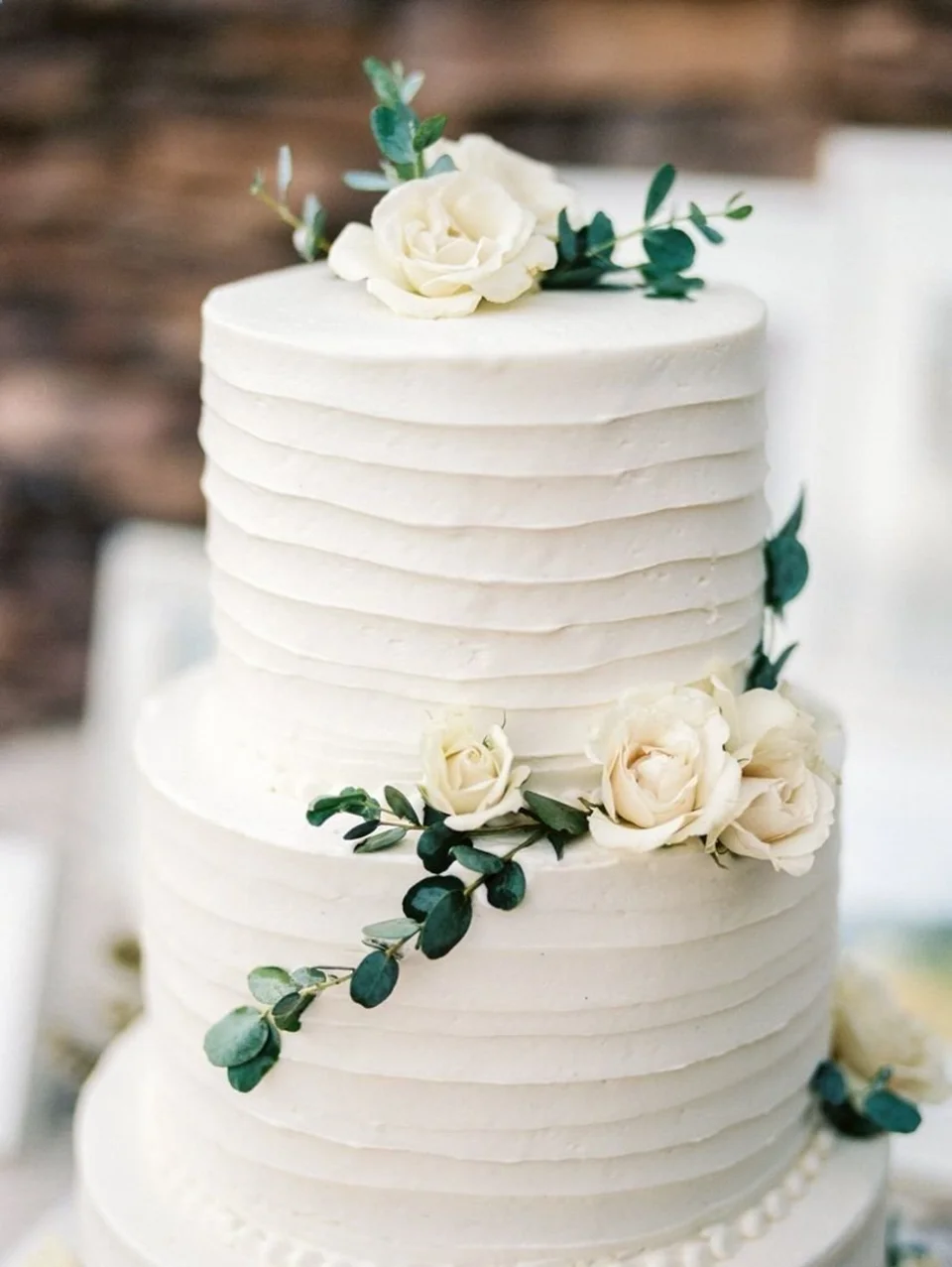Свадебный торт в стиле минимализм