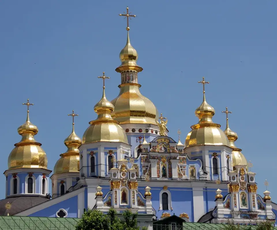Михайловский златоверхий монастырь купола